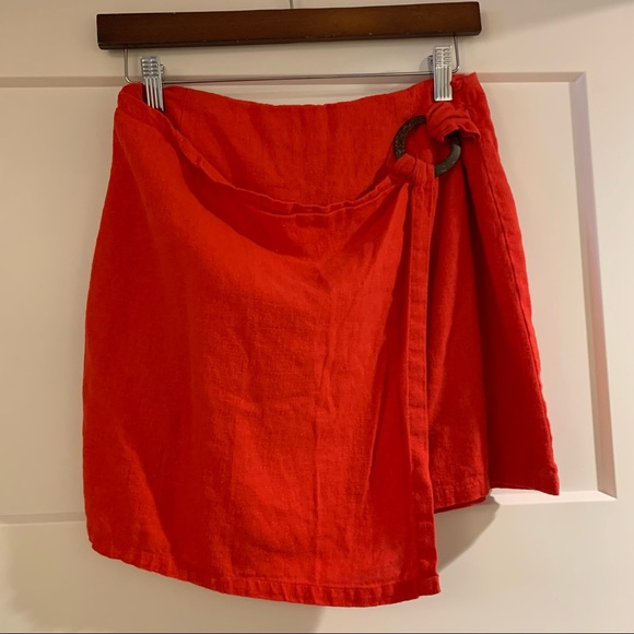 🦋2/$15🦋 Forever 21 Red Mini Skirt - Picture 1 of 3